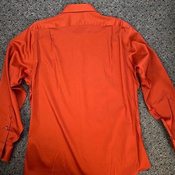 Arrow button down shirt - Picture 3 of 3